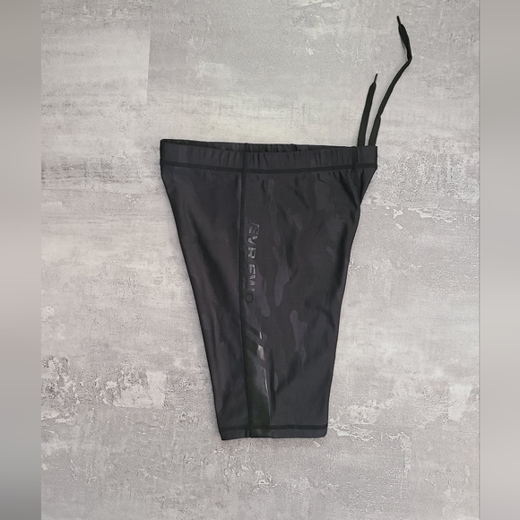 EVER FORWARD APPAREL Men's Athletic Shorts Size Large in black camouflage - Picture 2 of 7